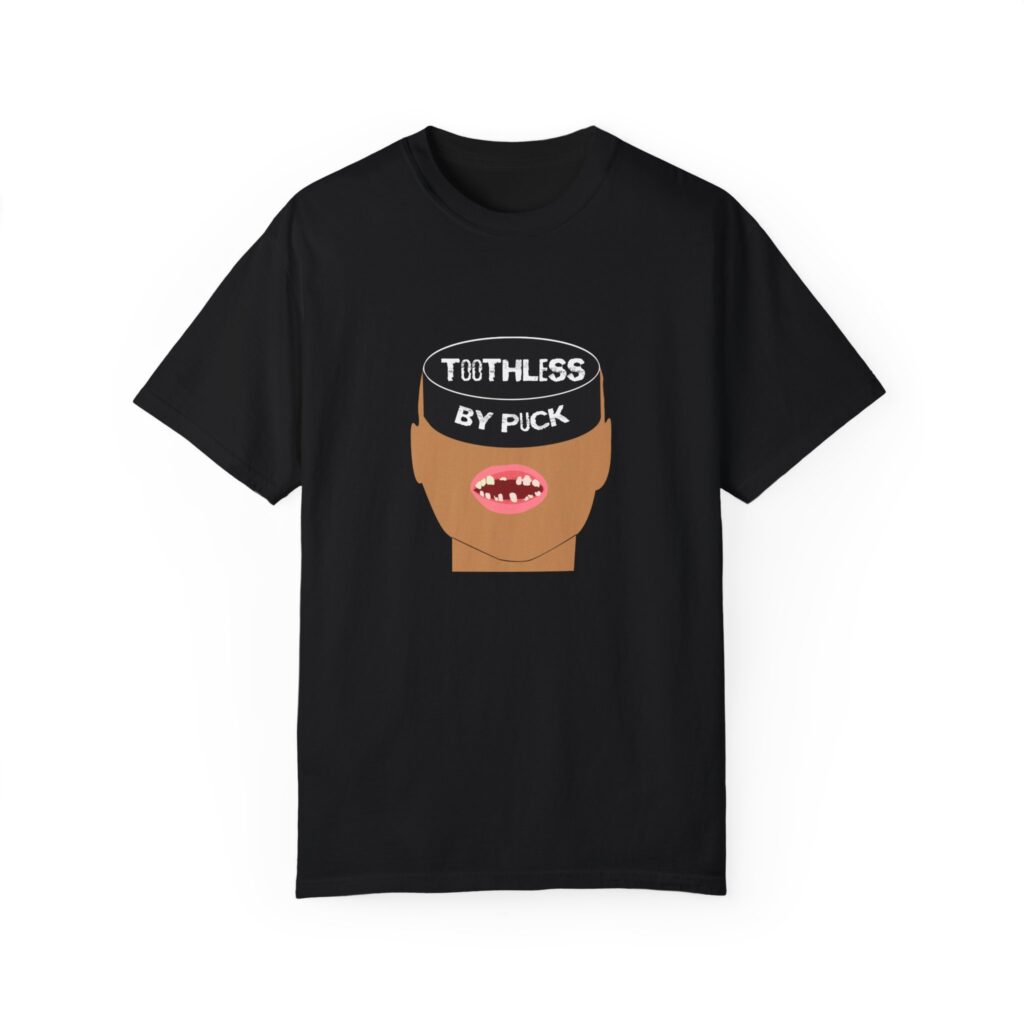 Toothless By Puck Tee black front